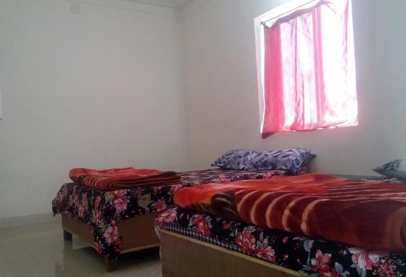 Hotel Ishika Residency 3