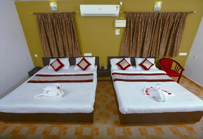 Hotel Tanishq Park 11