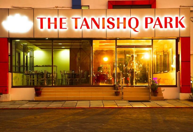 Hotel Tanishq Park 13