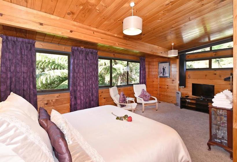 Bed and Breakfast The Treehouse 12