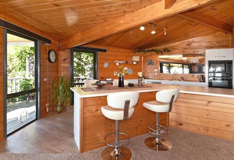 Bed and Breakfast The Treehouse 20