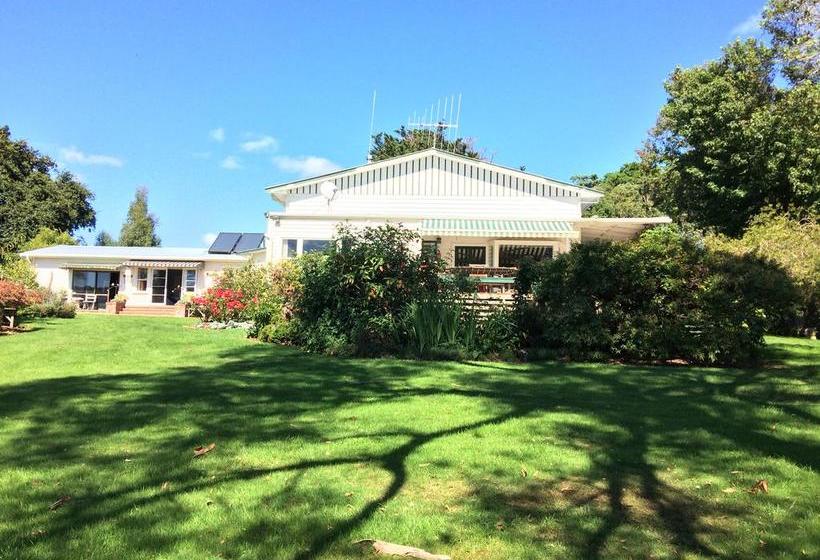 Bed and Breakfast Marangai Country Homestead