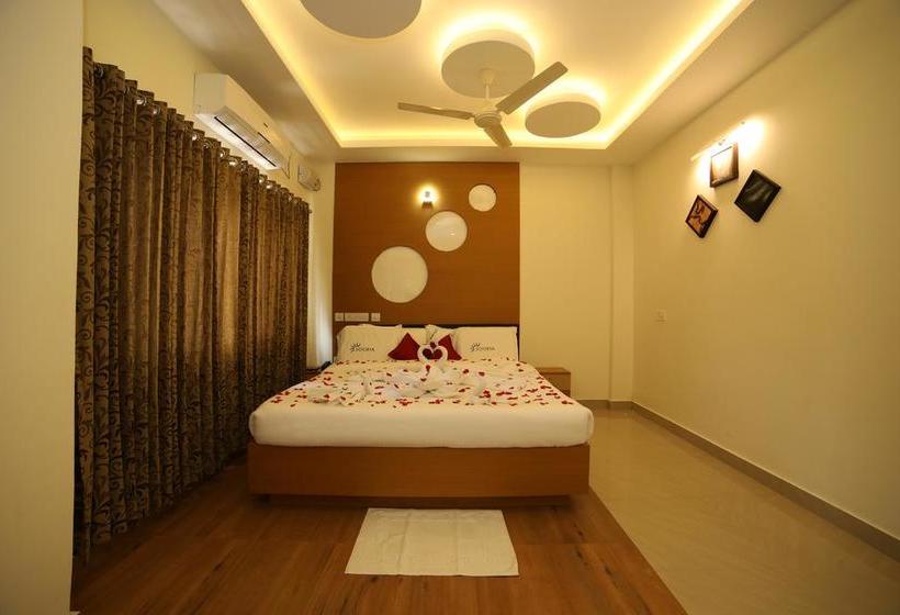 Hotel Soorya Castle 12