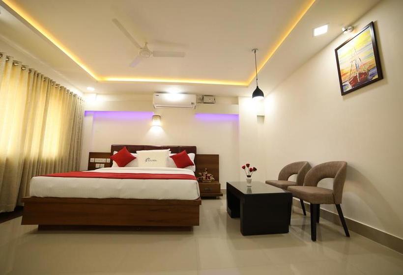 Hotel Soorya Castle 14