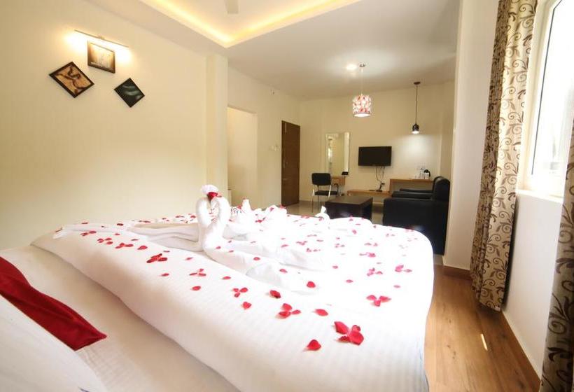 Hotel Soorya Castle 2