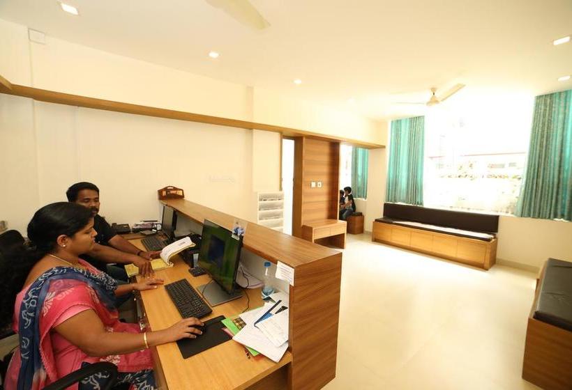 Hotel Soorya Castle 4