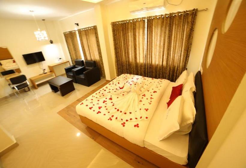 Hotel Soorya Castle 8