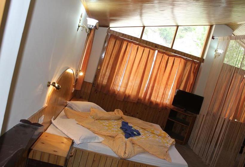 Hotel Paradise Chateau 6