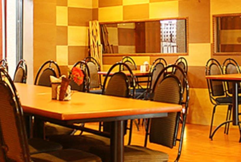 Hotel Safari Asia 16