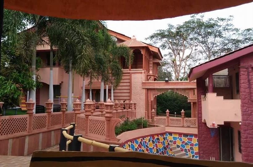 Resort Santosh Villas 3