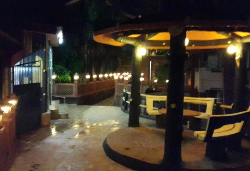 Resort Santosh Villas 4