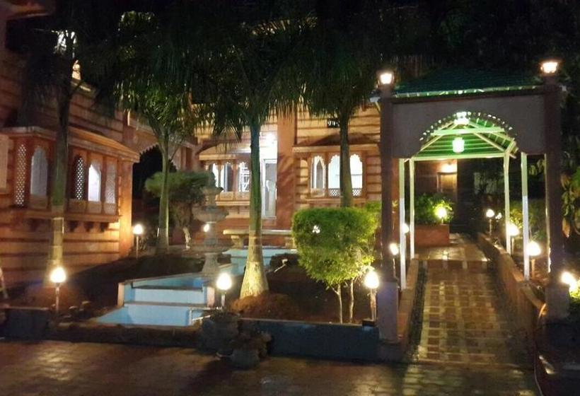 Resort Santosh Villas 6