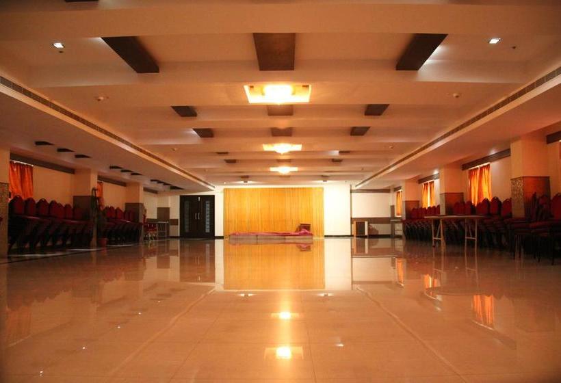 Hotel Sree Krishna Grand 8