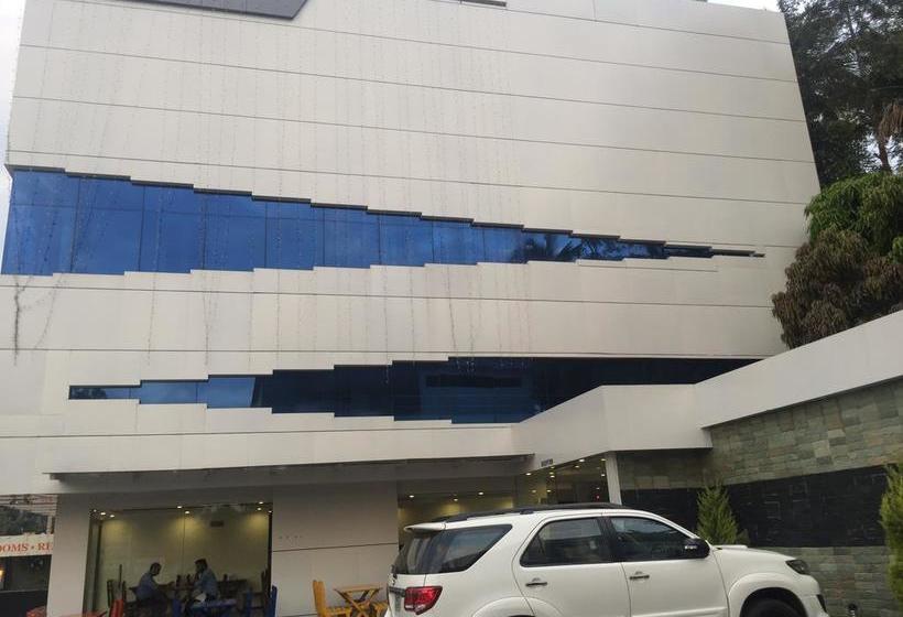 Hotel Ivory Grande 5