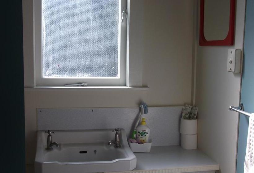 Wiritoa Lakes Motel 8