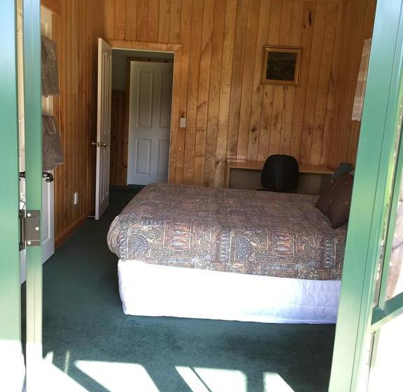 Farmgate Family Friendly B&b Whitianga 8