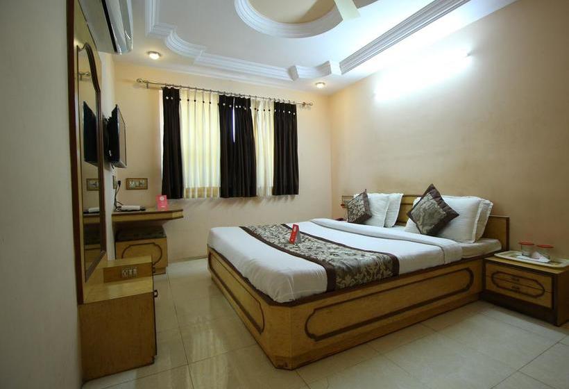 Hotel Upasana 10