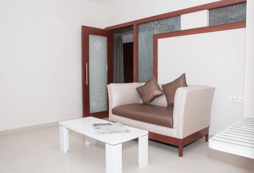 Hotel Tgi Residency Green Ridge 4