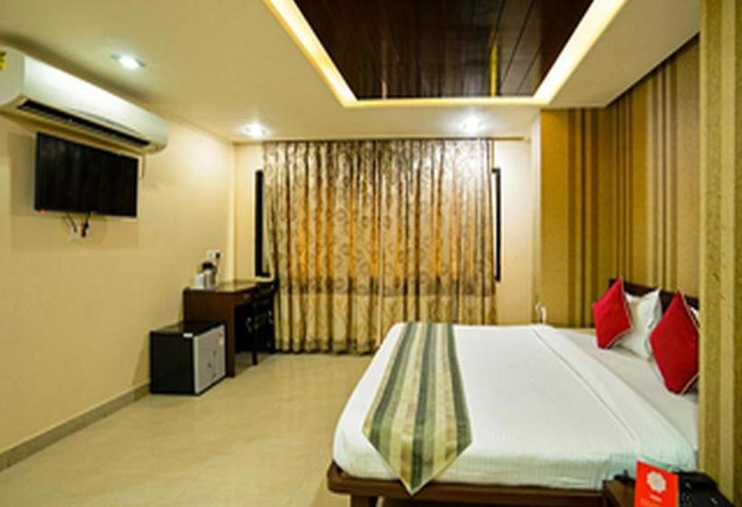 Hotel Oyo Rooms Near Power House 14