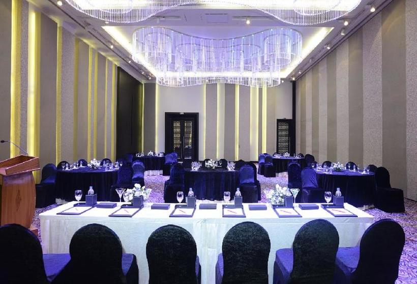 Hotel Sayaji Raipur 18