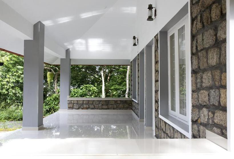 Bed and Breakfast Rock Haven Wayanad 1