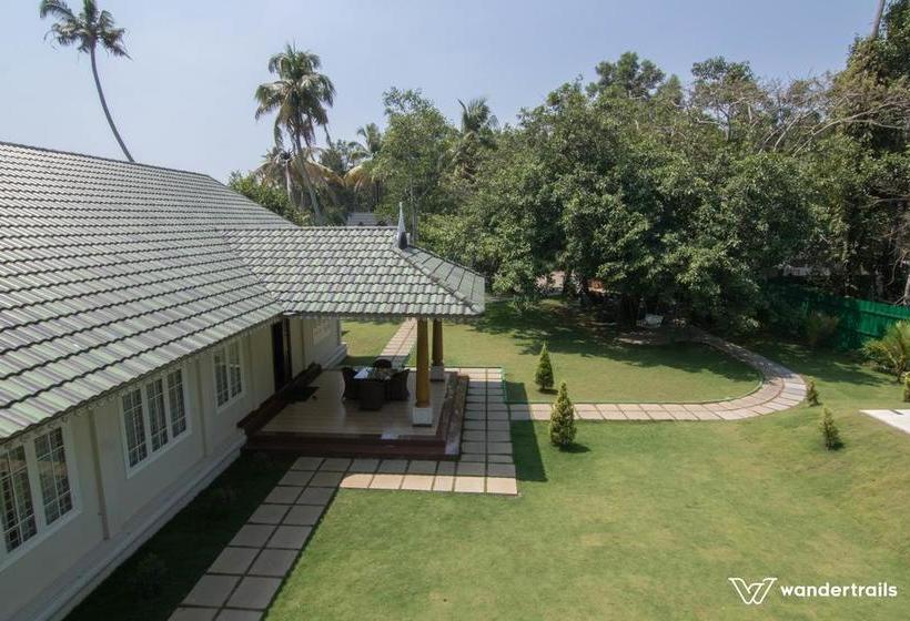 Lakeside Resort A Wandertrails Stay 1