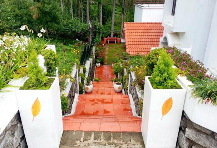 Resort Sunrise On Hills 1