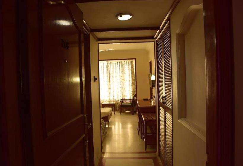 Hotel Atithi Mumbai 10