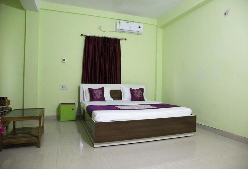 Hotel Oyo Rooms Near Kiit University 11