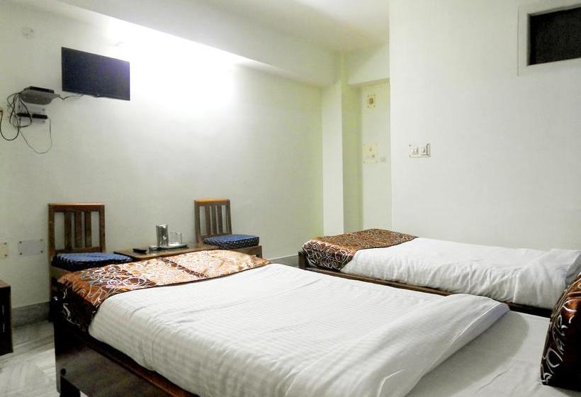 Hotel Oyo Rooms Railway Station Ulubari Flyover 10