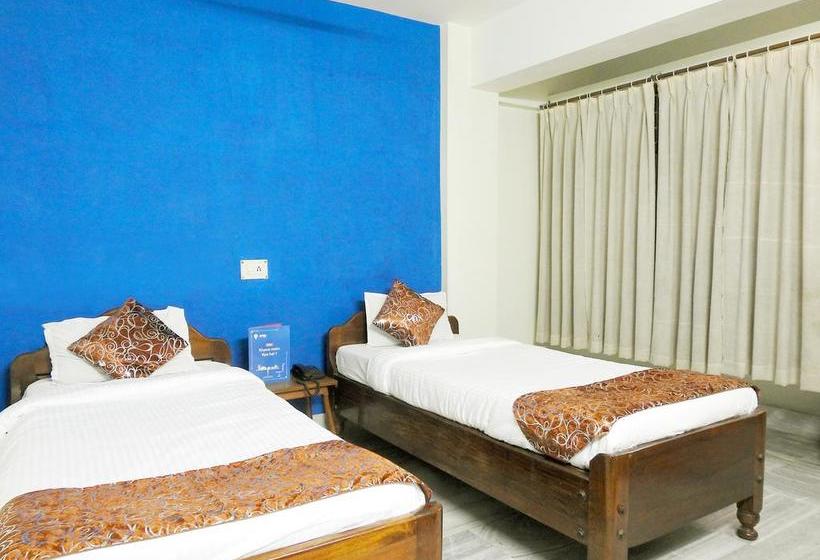Hotel Oyo Rooms Railway Station Ulubari Flyover 6