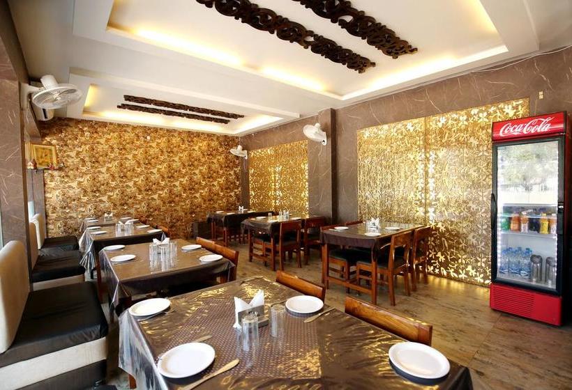 Hotel Oyo Rooms Opp Shri Balaji Hospital Mowa Raipur 2