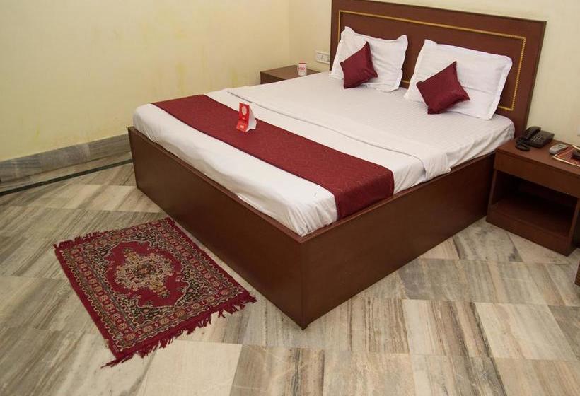 Hotel Oyo Rooms Master Canteen