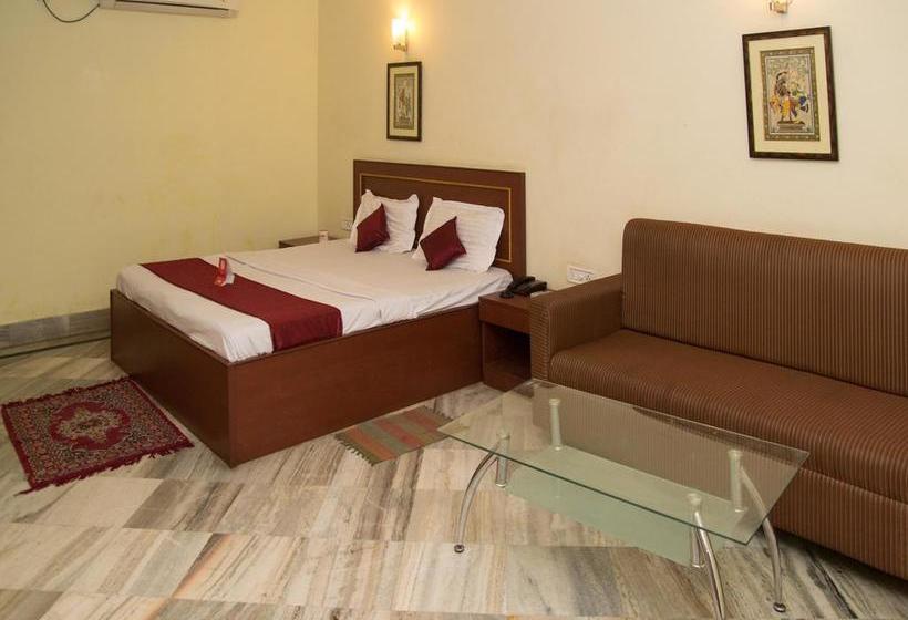 Hotel Oyo Rooms Master Canteen 16