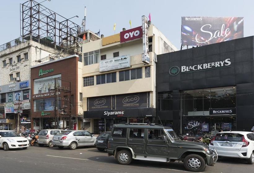 Hotel Oyo Rooms Master Canteen 3