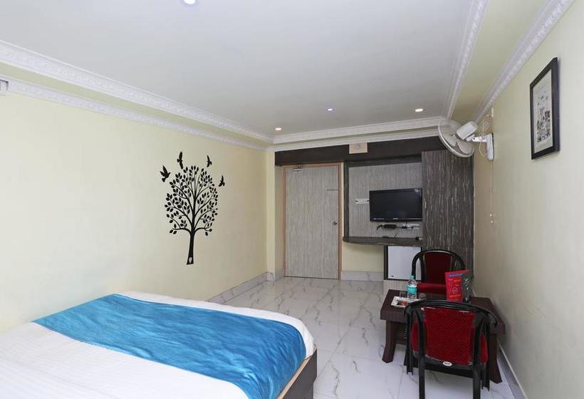 Hotel Oyo Rooms Near Sunshine Hospital 12