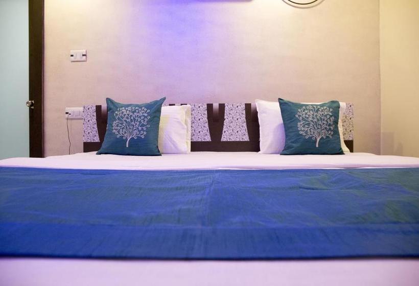 Hotel Oyo Rooms Near Sunshine Hospital 19