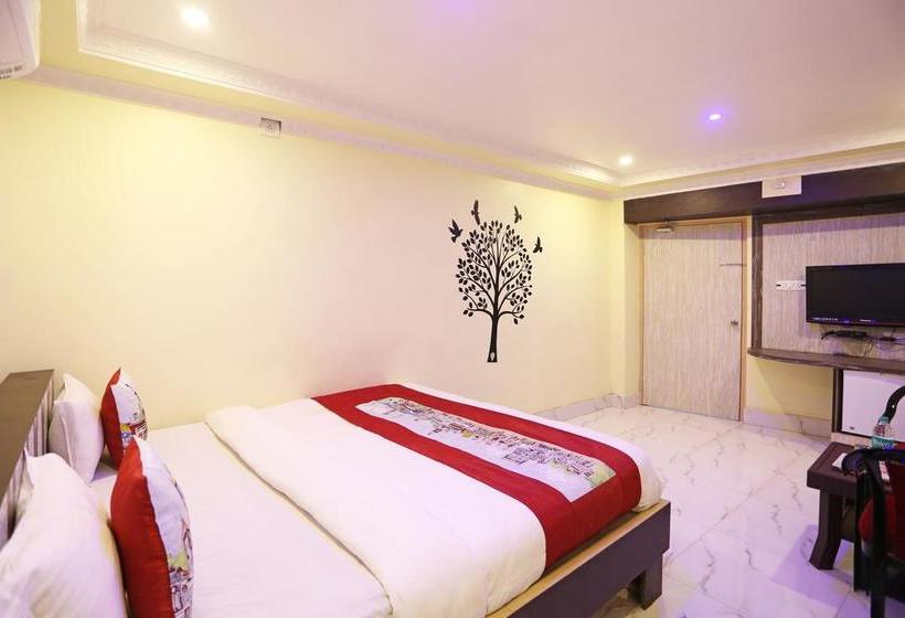 Hotel Oyo Rooms Near Sunshine Hospital 6
