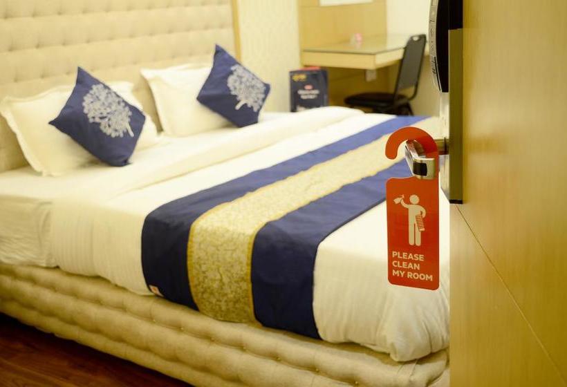 Hotel Oyo Rooms Near Halalpura Bus Stand 11