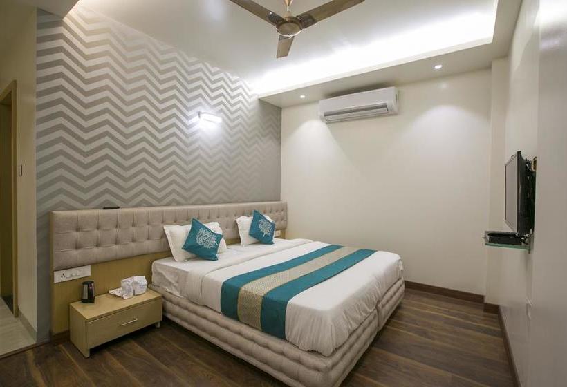 Hotel Oyo Rooms Near Halalpura Bus Stand 12