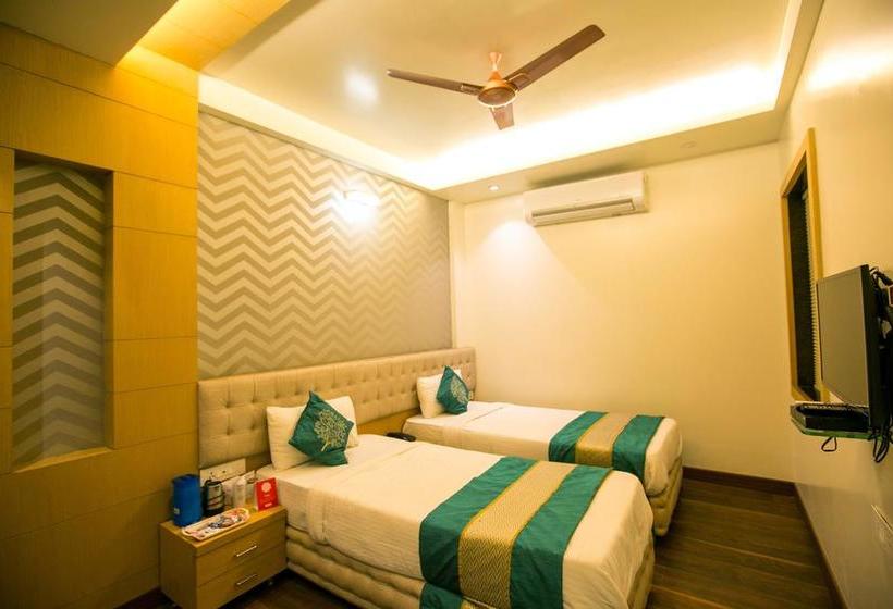 Hotel Oyo Rooms Near Halalpura Bus Stand 2
