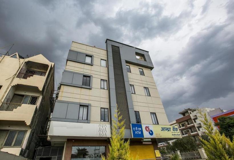 Hotel Oyo Rooms Near Halalpura Bus Stand 3