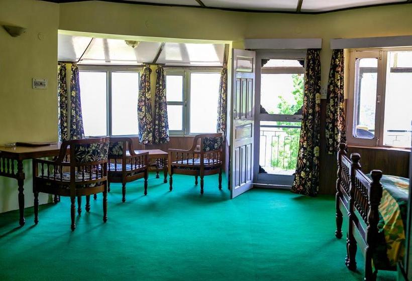 Hotel Udechee Huts 11