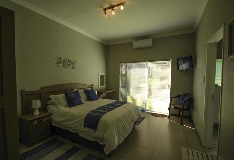 Bed and Breakfast La Rose Douglas Guesthouse 1