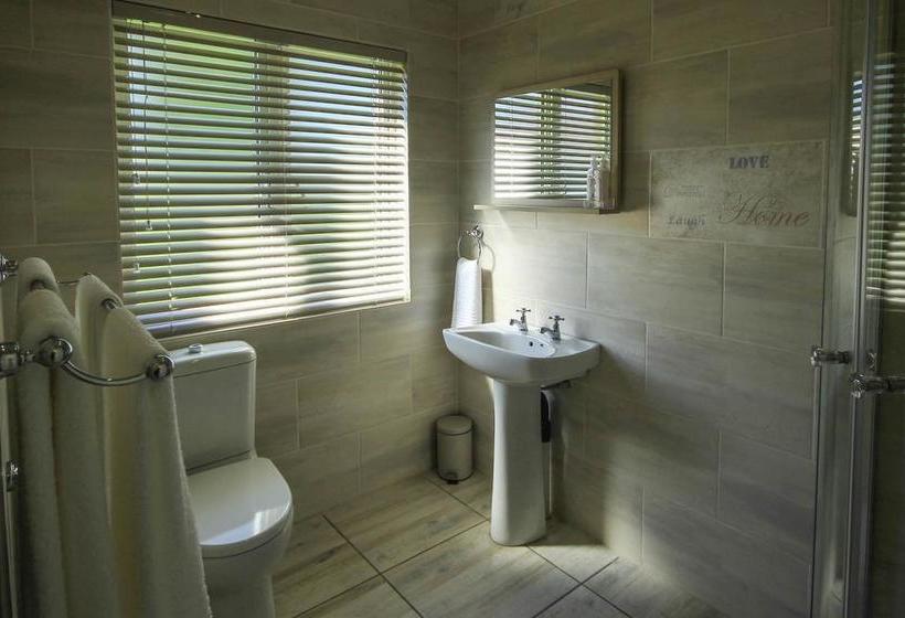 Bed and Breakfast La Rose Douglas Guesthouse 11