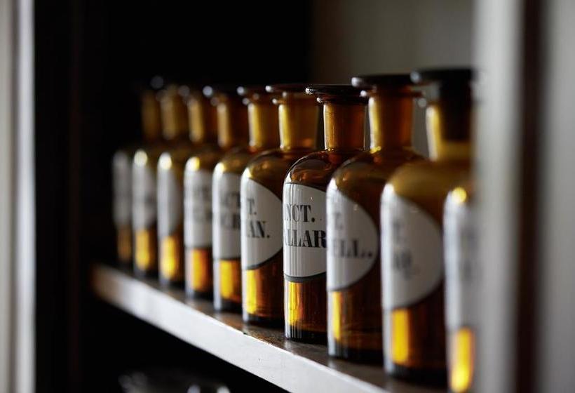 Alte Apotheke Hotel Und Cafe 16