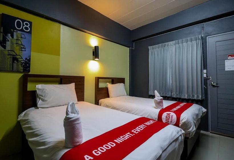 Hotel Nida Rooms Triple 3 Mega Plaza 11