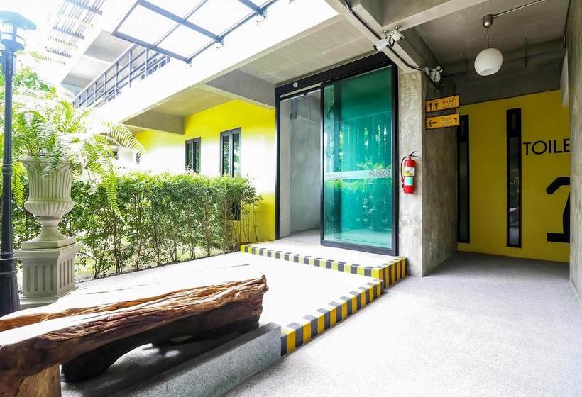 Hotel Nida Rooms Triple 3 Mega Plaza 6