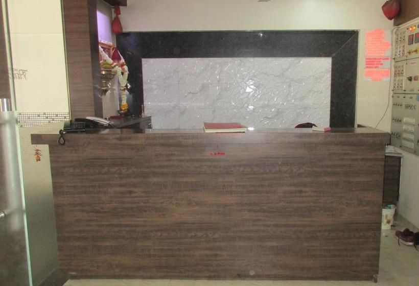 Hotel Pancharatna 10