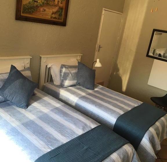 Bed and Breakfast Africa Ekhaya 13